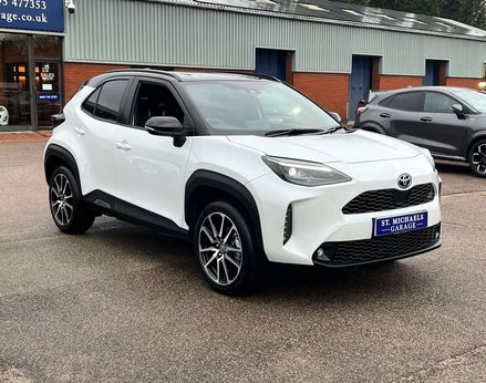 Toyota Yaris Cross 1.5 Yaris Cross GR Sport HEV Auto 5dr 4