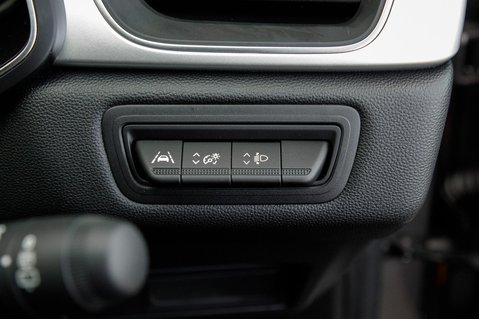 Renault Captur TECHNO E-TECH 15