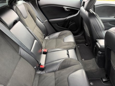 Volvo V40 2.0 D4 R-Design Euro 6 (s/s) 5dr 30
