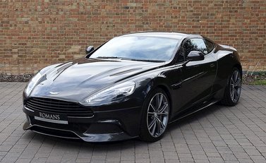 Aston Martin Vanquish 23