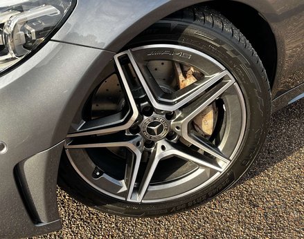 Mercedes-Benz C Class 2.0 C 300 AMG Line Premium Auto 4dr 3