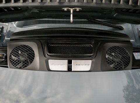 Porsche 911 (991.2) Carrera GTS 26