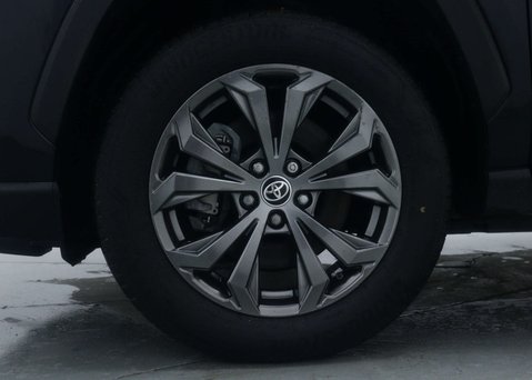 Toyota Rav4 2.5 RAV4 Design HEV 4x2 CVT 5dr 15