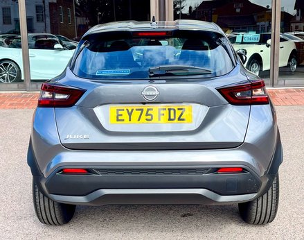 Nissan Juke 1.0 Juke Acenta Premium DiG-T 5dr 6