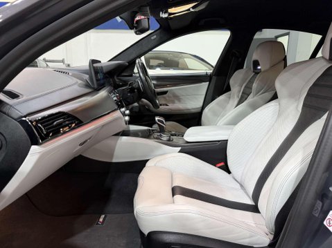 BMW M5 4.4i V8 Competition Saloon 4dr Petrol Steptronic xDrive Euro 6 (s/s) (625 p 34