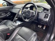 Jaguar E-Pace 2.0 D180 R-Dynamic HSE Auto AWD Euro 6 (s/s) 5dr 35