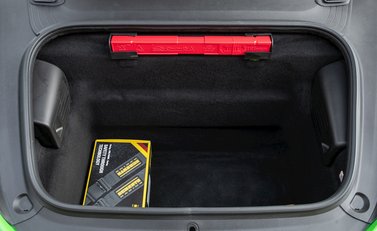 Porsche 911 (991.2) GT3 RS 32