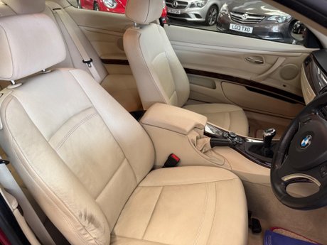 BMW 3 Series 2.0 320i SE Euro 5 (s/s) 2dr 11