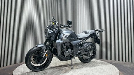 Zontes ZT 350 2023 12K NAKED SCRAMBLER STYLE MOT 9/27 A2 READY 5