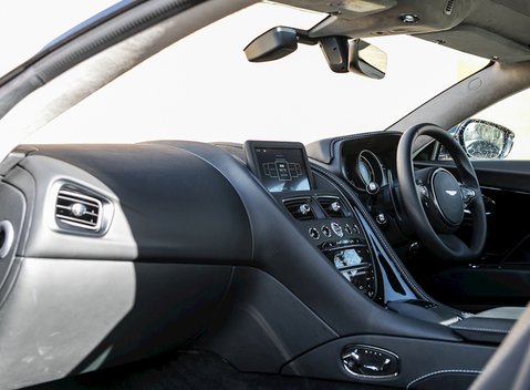 Aston Martin DB11 Launch Edition 14