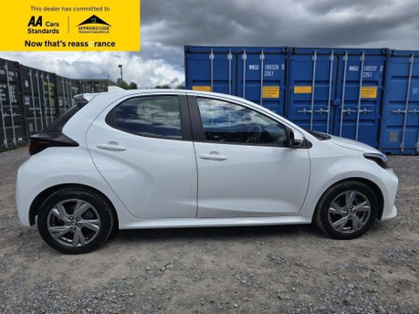 Toyota Yaris 1.5 VVT-h Icon Hatchback 5dr Petrol Hybrid E-CVT Euro 6 (s/s) (116 ps) 8
