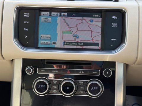Land Rover Range Rover TDV6 VOGUE SE 21
