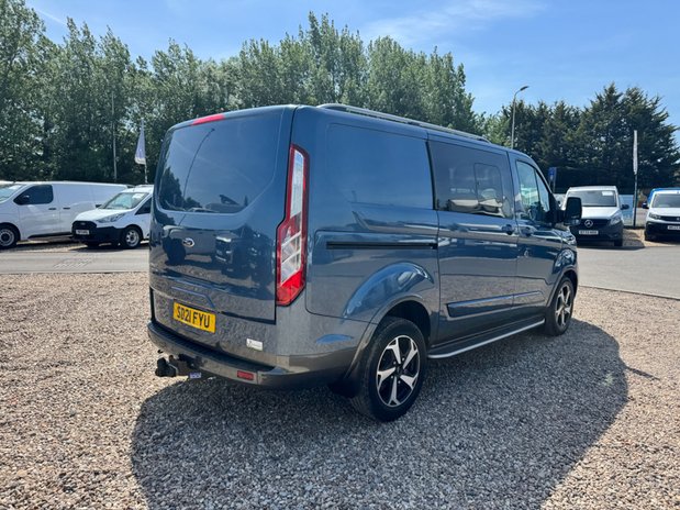 Ford Transit Custom Crew Cab AUTO SWB L1H1 320 Active Air Con Alloys Nav Sensors EURO 6 NO VAT 7