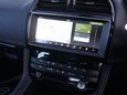 Jaguar F-Pace 3.0 V6 S Auto AWD Euro 6 (s/s) 5dr 41