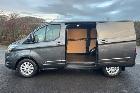 Ford Transit Custom 320 L1 Limited 170 ps Panel Van - Automatic 9