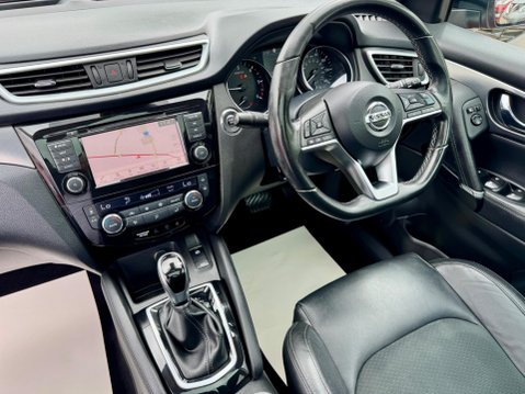 Nissan Qashqai 1.5 dCi Tekna DCT Auto Euro 6 (s/s) 5dr 15