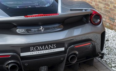 Ferrari 488 Pista 24