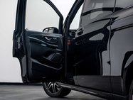 Mercedes-Benz V Class 2.0 V300d AMG Line G-Tronic+ Euro 6 (s/s) 5dr XLWB 15