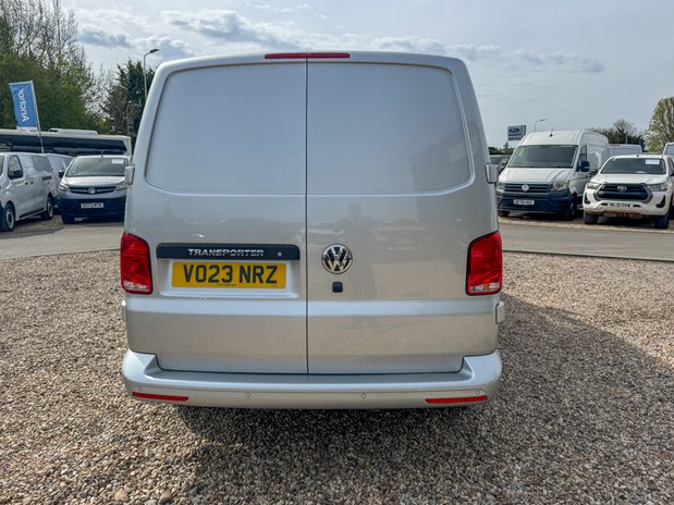 Volkswagen Transporter LWB L2H1 Low Roof Highline T30 Air Con Alloys Camera 7