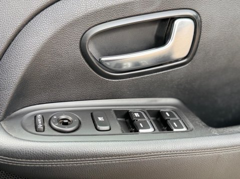 Kia Carens 1.7 CRDi SR7 Euro 6 (s/s) 5dr 22