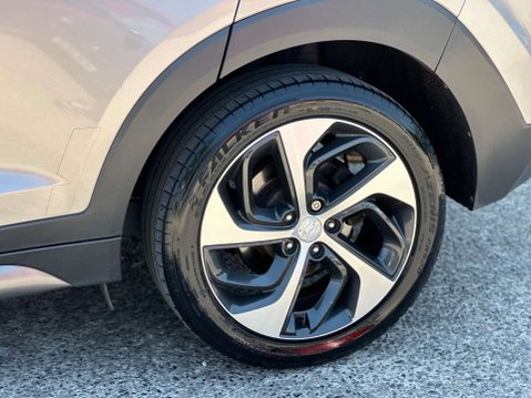 Hyundai TUCSON 1.7 Tucson Sport Edition 2WD CRDi 5dr 33
