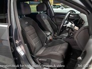 Volkswagen Golf 2.0 Golf R TSi Semi-Auto 4WD 5dr 8