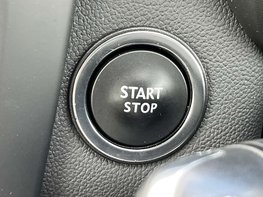 Renault Kadjar 1.5 Kadjar Iconic Blue dCi Auto 5dr 55