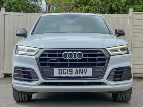 Audi Q5 2.0 TDI 40 Black Edition SUV 5dr Diesel S Tronic quattro Euro 6 (s/s) (190 3