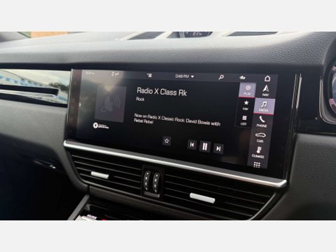Porsche Cayenne 3.0 Cayenne V6 E-Hybrid Auto 4WD 5dr 29
