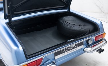 Mercedes-Benz 280 SL W113 Pagoda 47