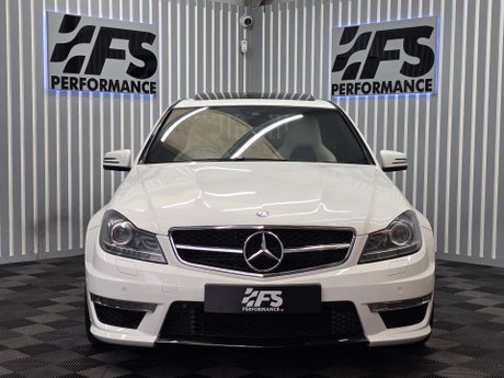 Mercedes-Benz C Class 6.3 C63 V8 AMG Saloon 4dr Petrol SpdS MCT Euro 5 (457 ps) 43