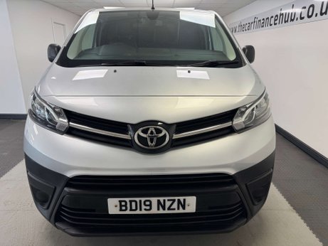 Toyota Proace 2.0 Proace Icon 1