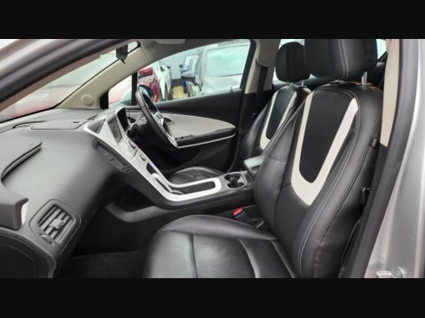 Chevrolet Volt E-REV1 24