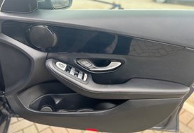Mercedes-Benz C Class C200 SE PETROL 4 Door 18