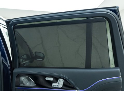 Mercedes-Benz GLS 600 13