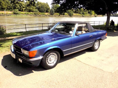 Mercedes-Benz SL Series 380 SL 10