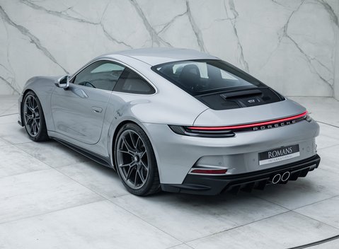Porsche 911 GT3 Touring (992) 7