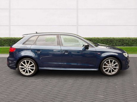Audi A3 1.5 A3 Sportback 35 TFSI Black Edition Semi-Auto 5dr 1