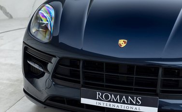 Porsche Macan GTS 24