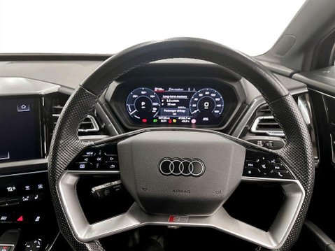 Audi Q4 40 S line Sportback 5dr Electric Auto 82kWh (204 ps) Parking Sensors 13