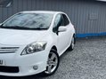 Toyota Auris 1.6 V-Matic SR Euro 5 5dr 24