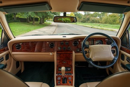 Bentley Brooklands Saloon 14