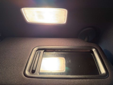 Lexus Ux UX 300E 5dr 28