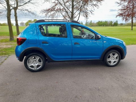 Dacia Sandero Stepway 0.9 TCe Laureate Euro 6 (s/s) 5dr 14
