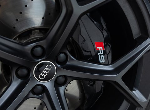 Audi RS6 AVANT PERFORMANCE CARBON VORSPRUNG 38