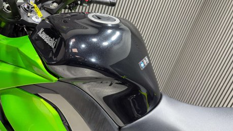 Kawasaki Z1000 SX 2013 ONLY 20K, 1 FORMER OWNER, NEW MOT, 1000CC 36