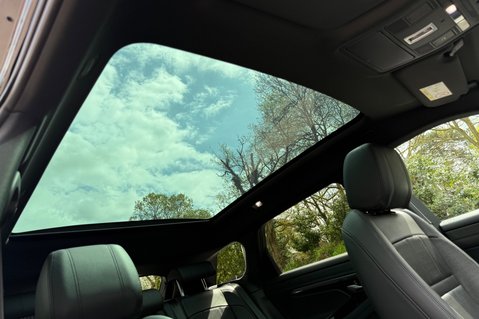 Land Rover Range Rover Evoque R-DYNAMIC HSE MHEV - 360 DEGREE CAMERAS -20 INCH ALLOYS - APPLE CARPLAY 60