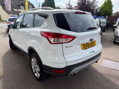 Ford Kuga 2.0 TDCi Titanium 2WD Euro 6 (s/s) 5dr 4