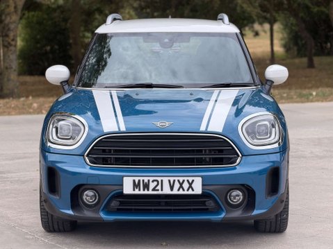 Mini Countryman 1.5 Countryman Cooper Exclusive Auto 5dr 44