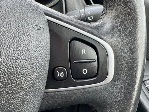 Renault Clio DYNAMIQUE NAV 25